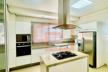 Apartamento &agrave; venda - 269m&sup2; - Zona III