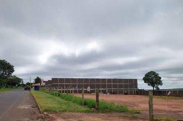 Terreno para alugar - 858m&sup2; - ZONA VII