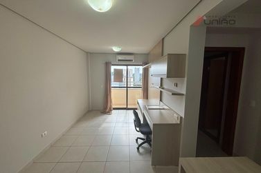 Apartamento para alugar - 48m&sup2; - Zona I