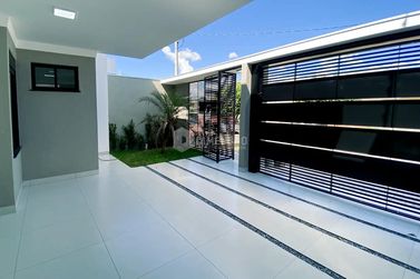 Casa &agrave; venda - 110m&sup2; - Jardim Cima