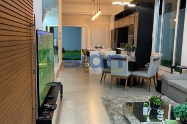 Casa &agrave; venda - 270m&sup2; - Jardim Alphavile