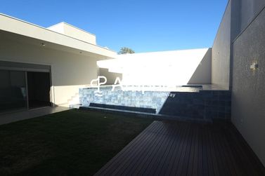 Casa &agrave; venda - 327m&sup2; - Vila Industrial