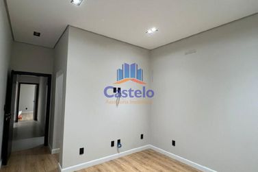 Casa &agrave; venda - 187m&sup2; - PARQUE RESIDENCIAL INTERLAGOS II