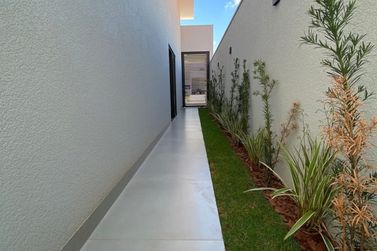 Casa &agrave; venda - 153m&sup2; - Paysage Essenza Condom&iacute;nio