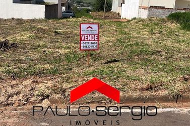 Terreno &agrave; venda - 200m&sup2; - Jardim Real