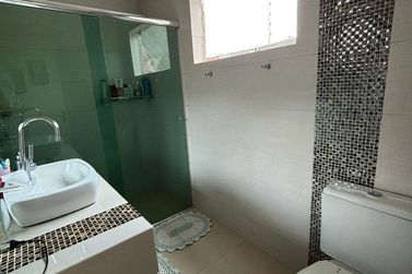 Casa &agrave; venda - 275m&sup2; - Zona 1a