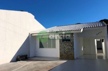 Casa &agrave; venda - 75m&sup2; - Zona III