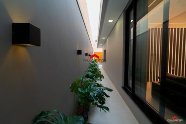 Casa &agrave; venda - 432m&sup2; - Euro Park Residence