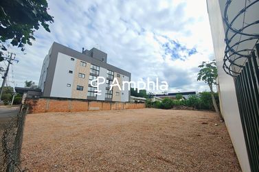 Terreno &agrave; venda - 524m&sup2; - Jardim Santa Maria