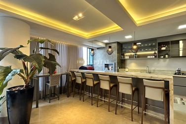 Apartamento &agrave; venda - 330m&sup2; - Zona II