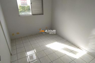 Apartamento para alugar - 51m&sup2; - Zona 3