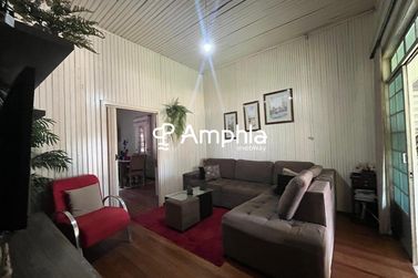 Casa &agrave; venda - 469m&sup2; - Espig&atilde;o