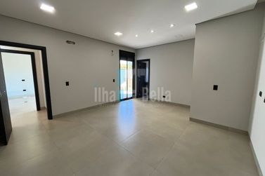 Sobrado &agrave; venda - 