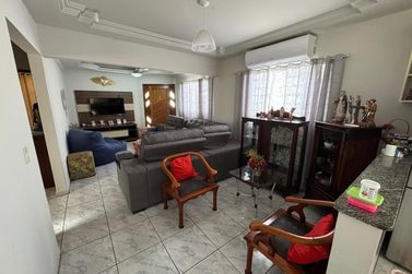 Casa &agrave; venda - 153m&sup2; - Parque Bandeirantes