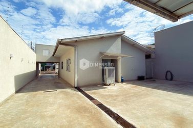 Casa &agrave; venda - 216m&sup2; - Jardim Belvedere