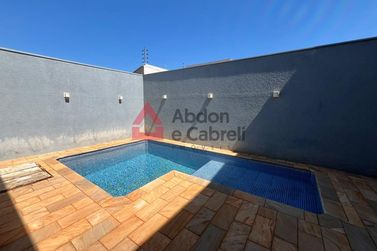 Casa para alugar - 192m&sup2; - Jardim Pacif&iacute;co