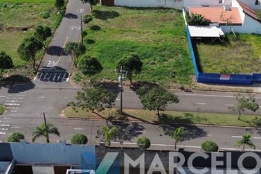Terreno &agrave; venda - 375m&sup2; - Residencial Euro Park