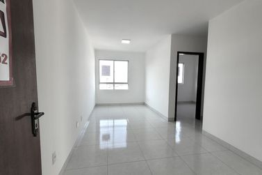 Apartamento &agrave; venda - 49m&sup2; - Zona III