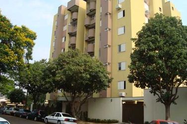 Apartamento &agrave; venda - 106m&sup2; - Zona I