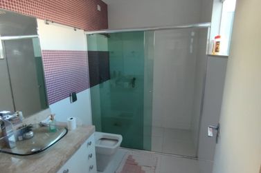 Casa &agrave; venda - 250m&sup2; - Parque Alto da Paran&aacute;