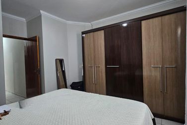 Casa &agrave; venda - 202m&sup2; - Jardim San Rafael