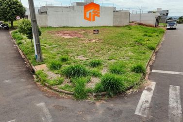 Terreno &agrave; venda - 333m&sup2; - Jardim Colorado