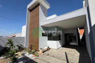 Casa &agrave; venda - 77m&sup2; - Jardim Cerejeiras