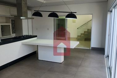 Casa para alugar - 252m&sup2; - Residencial Ecoville