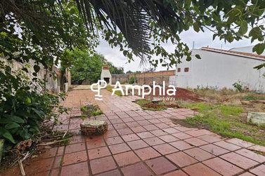 Terreno &agrave; venda - 488m&sup2; - Universit&aacute;rio