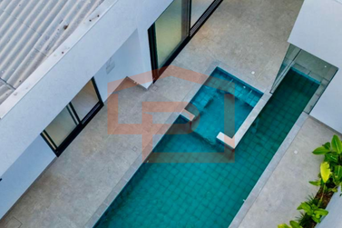 Casa &agrave; venda - 250m&sup2; - Zona VII