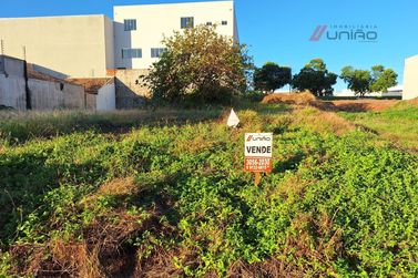 Terreno &agrave; venda - 270m&sup2; - Parque Alto da Paran&aacute;