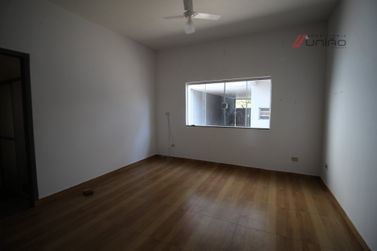 Casa para alugar - 90m&sup2; - Zona VI