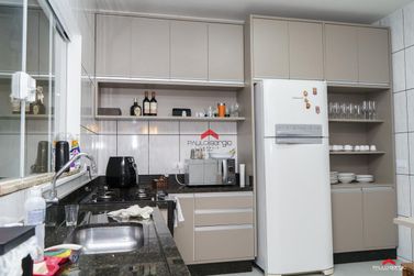 Sobrado &agrave; venda - 152m&sup2; - Zona II