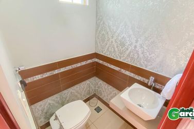 Casa &agrave; venda - 258m&sup2; - Zona II