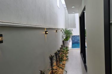Casa &agrave; venda - 230m&sup2; - Portal das &Aacute;guas