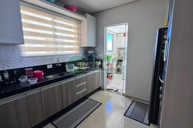 Apartamento &agrave; venda - 102m&sup2; - Zona VI