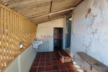 Casa para alugar - JARDIM PRIMAVERA