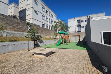 Casa &agrave; venda - 80m&sup2; - Zona V