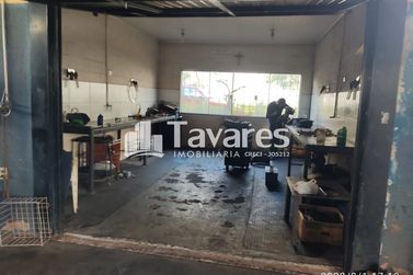 Sal&atilde;o Comercial &agrave; venda - 950m&sup2; - Parque Industrial