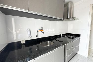 Apartamento para alugar - 56m&sup2; - Zona 02