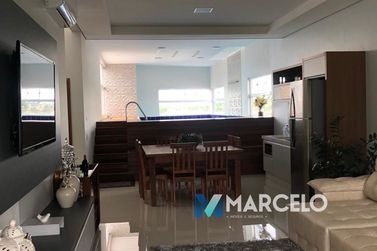 Sobrado &agrave; venda - 280m&sup2; - Zona VI
