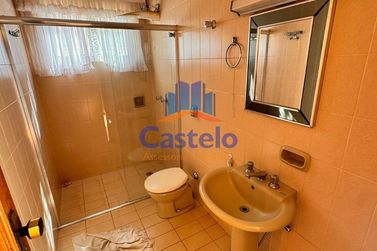 Casa para alugar - 310m&sup2; - ZONA II