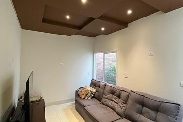 Casa &agrave; venda - 419m&sup2; - Jd Veleiros