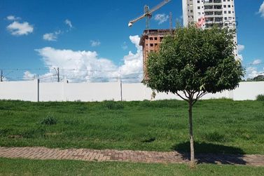 Terreno &agrave; venda - 297m&sup2; - Parque Interlagos 2