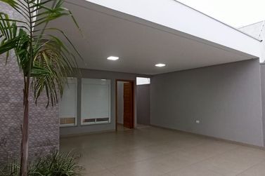 Casa &agrave; venda - 130m&sup2; - Parque Residencial Interlagos