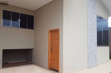 Casa &agrave; venda - 92m&sup2; - Parque Residencial da G&aacute;vea