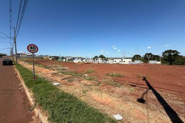 Terreno &agrave; venda - 250m&sup2; - JARDIM PANORAMA