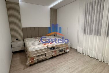 Casa &agrave; venda - 250m&sup2; - JARDIM BELVEDERE