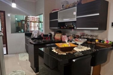 Casa &agrave; venda - 140m&sup2; - PARQUE BANDEIRANTES