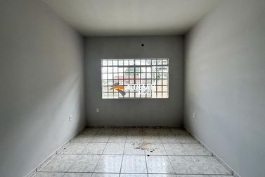 Casa para alugar - 92m&sup2; - Zona 06